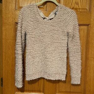 Jennifer Lopez sweater